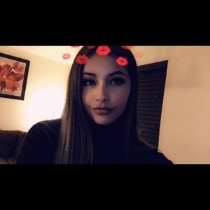 Meet your Posher, Arlette